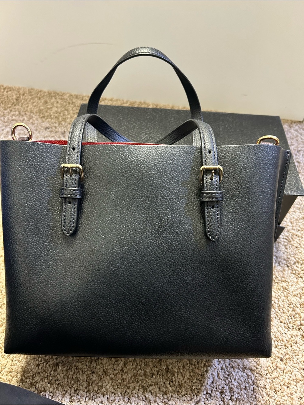 Coach Black Mollie Tote Bag 25 Pebbled Leather with Gold Hardware. - Picture 3 of 10